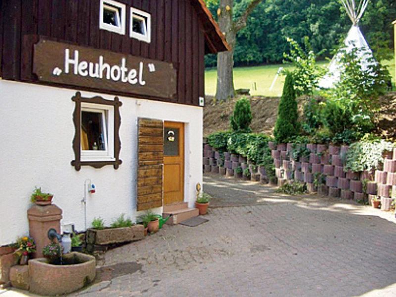 Heuhotel – Angushof am Lind’lbrunnen